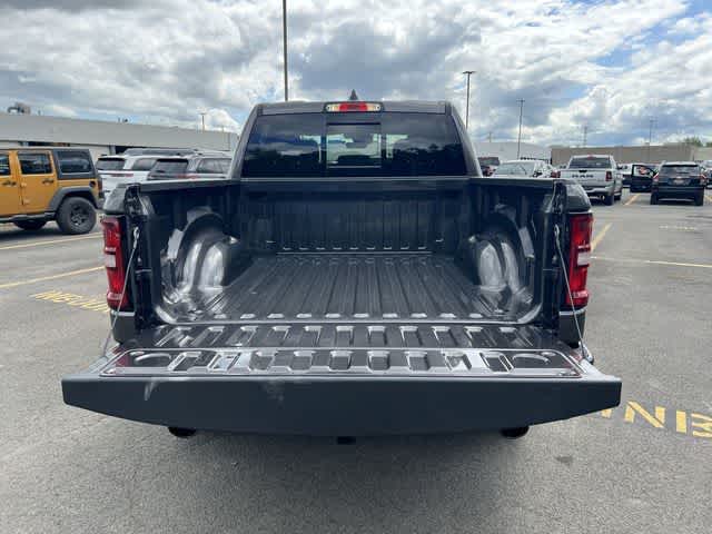 2026 RAM 1500 RAM 1500 WARLOCK CREW CAB 4X4 5'7' BOX