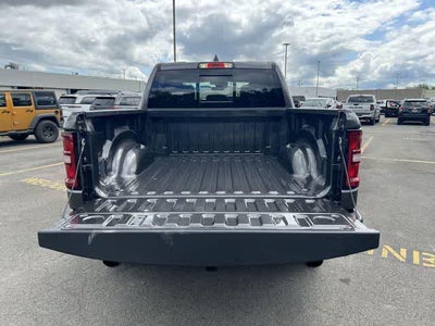 2026 RAM 1500 RAM 1500 WARLOCK CREW CAB 4X4 5'7' BOX