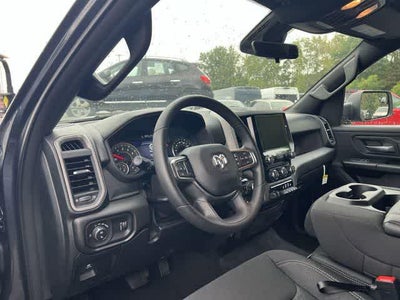 2026 RAM 1500 RAM 1500 WARLOCK CREW CAB 4X4 5'7' BOX