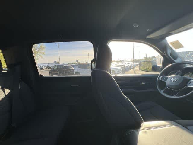 2026 RAM Ram 1500 RAM 1500 WARLOCK CREW CAB 4X4 5'7' BOX