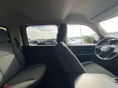 2020 RAM 2500 Tradesman Crew Cab 4x4 6'4' Box
