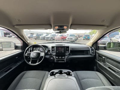 2020 RAM 2500 Tradesman Crew Cab 4x4 6'4' Box