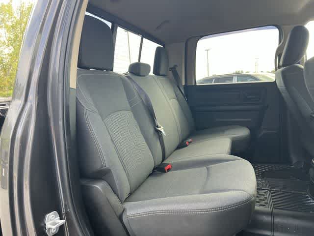 2020 RAM 2500 Tradesman Crew Cab 4x4 6'4' Box