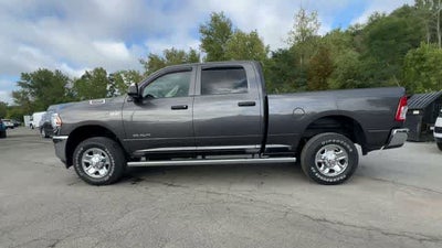 2020 RAM 2500 Tradesman Crew Cab 4x4 6'4' Box