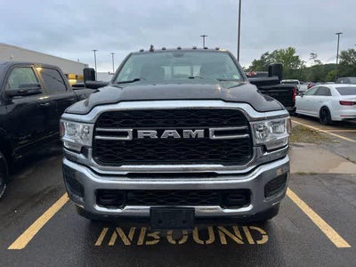 2020 RAM 2500 Tradesman Crew Cab 4x4 6'4' Box