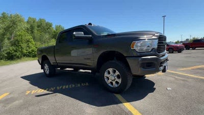 2019 RAM 2500 Big Horn Crew Cab 4x4 6'4' Box