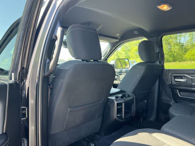2019 RAM 2500 Big Horn Crew Cab 4x4 6'4' Box