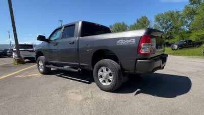 2019 RAM 2500 Big Horn Crew Cab 4x4 6'4' Box