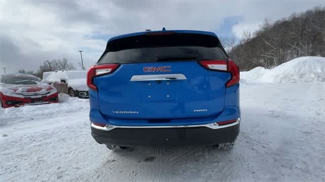 2024 GMC Terrain AWD SLT