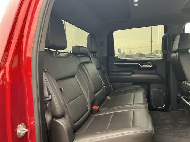 2024 GMC Sierra 1500 4WD Crew Cab Short Box SLT