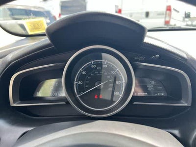 2020 Toyota Yaris LE