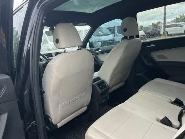 2021 Volkswagen Tiguan 2.0T SE R-Line Black