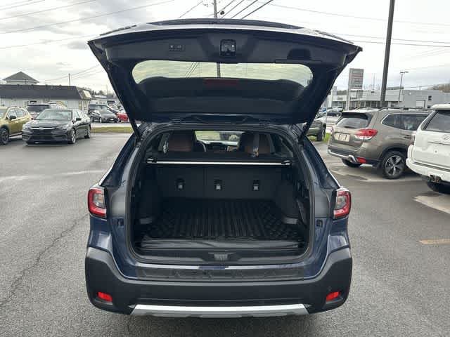 2025 Subaru Outback Touring XT