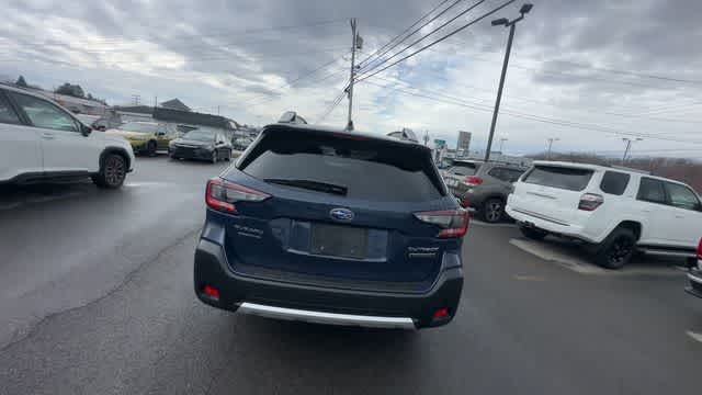 2025 Subaru Outback Touring XT