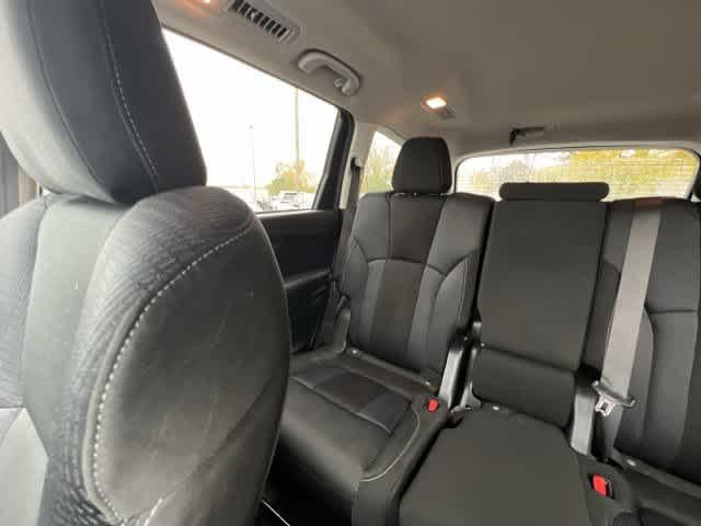 2024 Subaru Ascent Premium 8-Passenger