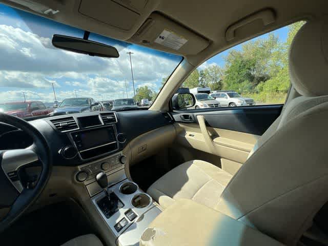2013 Toyota Highlander Base V6