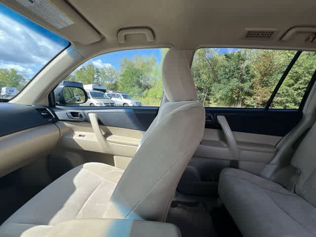 2013 Toyota Highlander Base V6