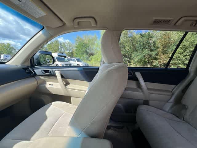 2013 Toyota Highlander Base V6