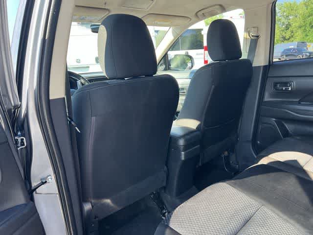 2017 Mitsubishi Outlander SE