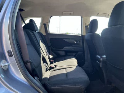 2017 Mitsubishi Outlander SE