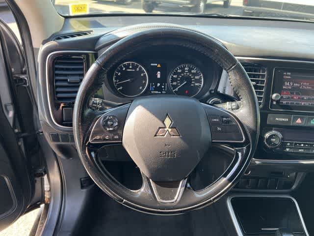 2017 Mitsubishi Outlander SE