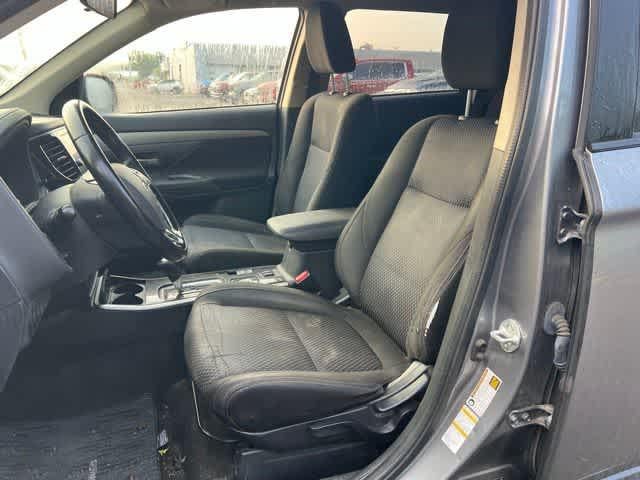 2017 Mitsubishi Outlander SE