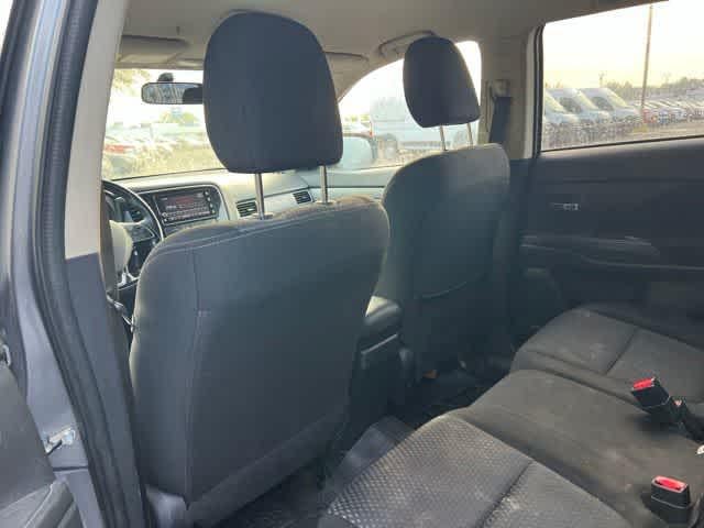 2017 Mitsubishi Outlander SE