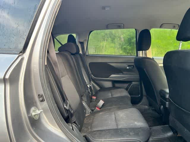 2017 Mitsubishi Outlander SE