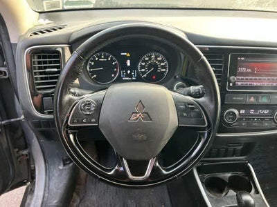 2017 Mitsubishi Outlander SE