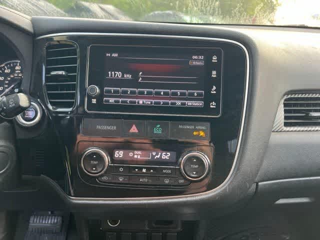 2017 Mitsubishi Outlander SE