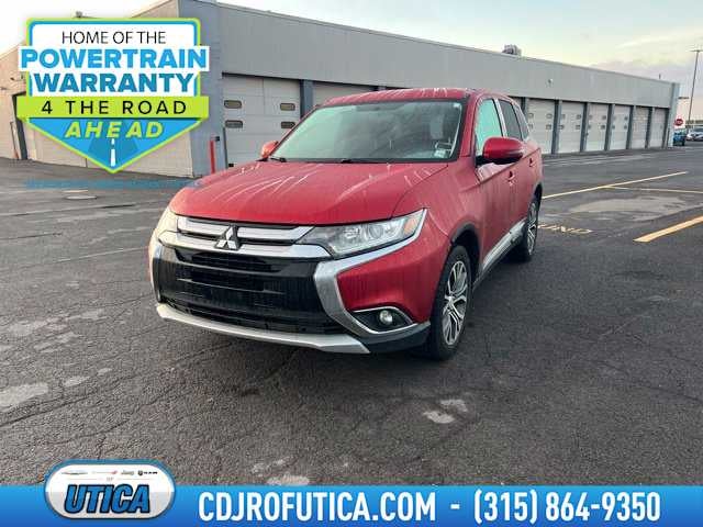 2016 Mitsubishi Outlander SE