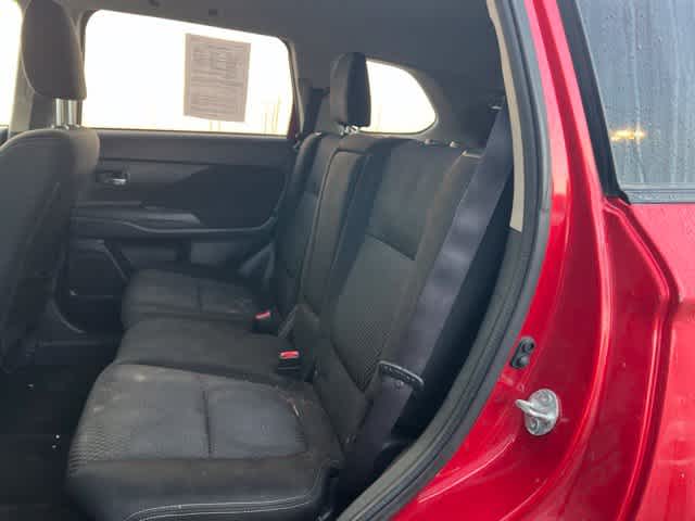 2016 Mitsubishi Outlander SE