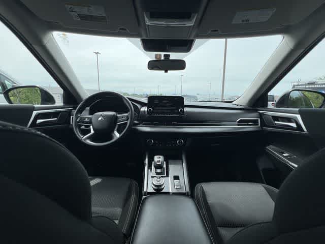 2022 Mitsubishi Outlander ES 2.5 S-AWC