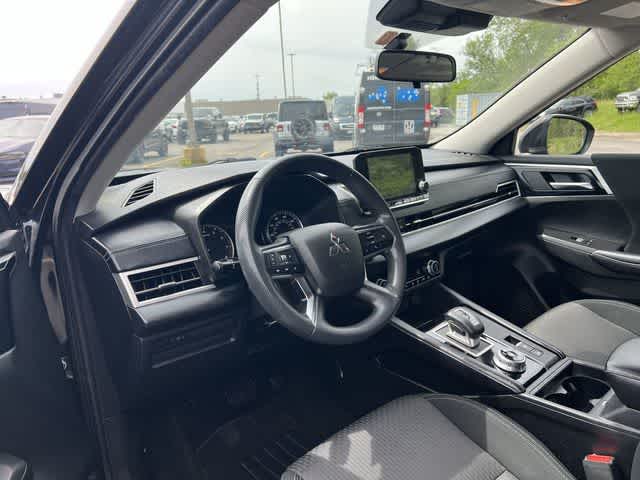 2022 Mitsubishi Outlander ES 2.5 S-AWC