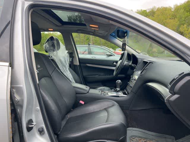 2013 INFINITI G37x x