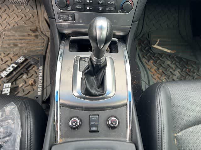 2013 INFINITI G37x x
