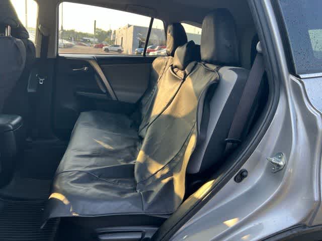2018 Toyota RAV4 Hybrid XLE