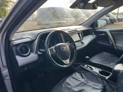 2018 Toyota RAV4 Hybrid XLE