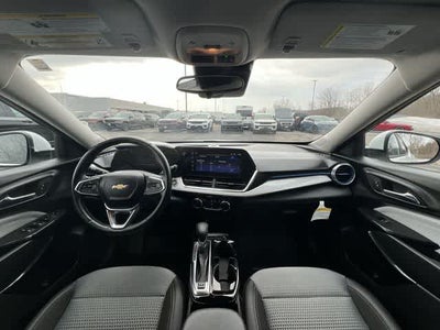 2024 Chevrolet Trax FWD LT