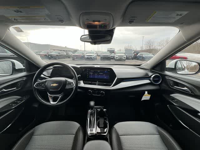 2024 Chevrolet Trax FWD LT