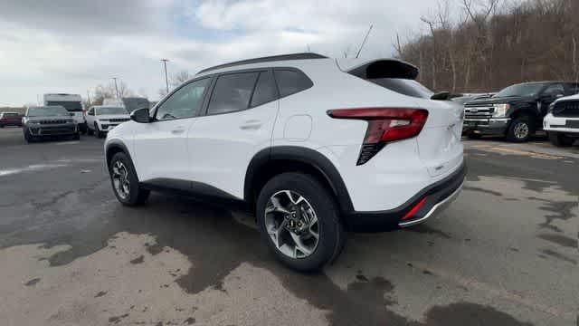 2024 Chevrolet Trax FWD LT