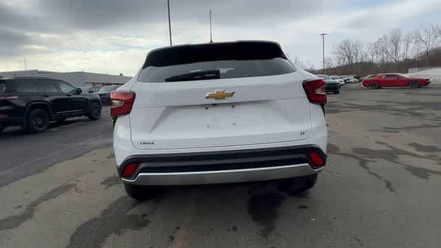 2024 Chevrolet Trax FWD LT