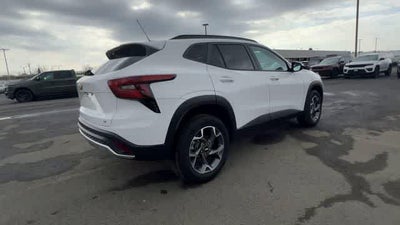 2024 Chevrolet Trax FWD LT