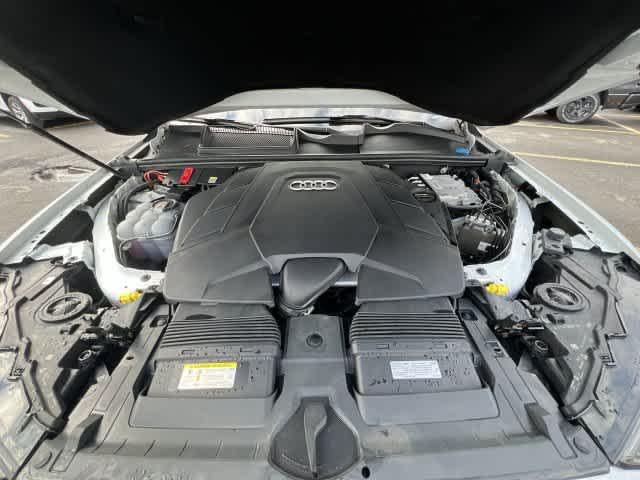 2021 Audi Q7 Premium Plus 55 TFSI quattro Tiptronic