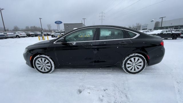 2015 Chrysler 200 LX