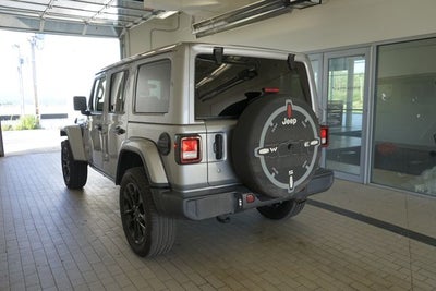 2020 Jeep Wrangler Unlimited Sahara Altitude