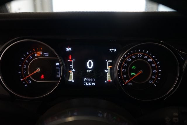 2020 Jeep Wrangler Unlimited Sahara Altitude