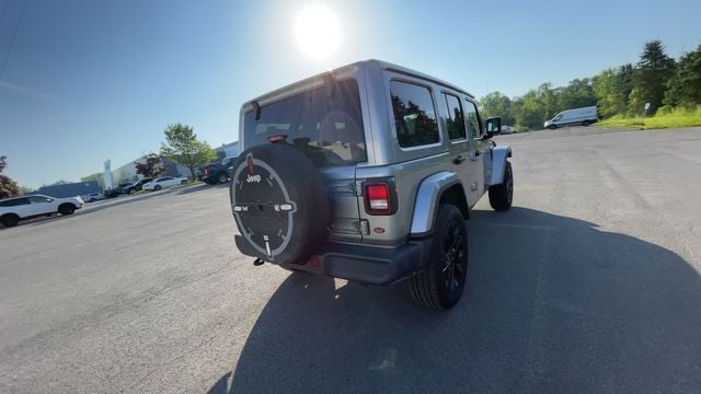2020 Jeep Wrangler Unlimited Sahara Altitude
