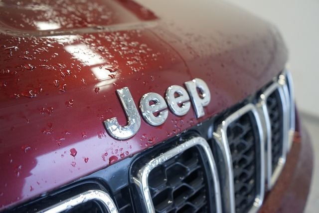 2020 Jeep Grand Cherokee Laredo E