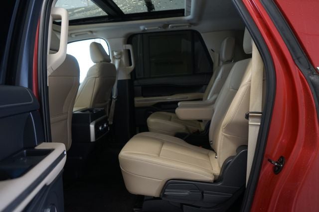 2022 Ford Expedition Max XLT